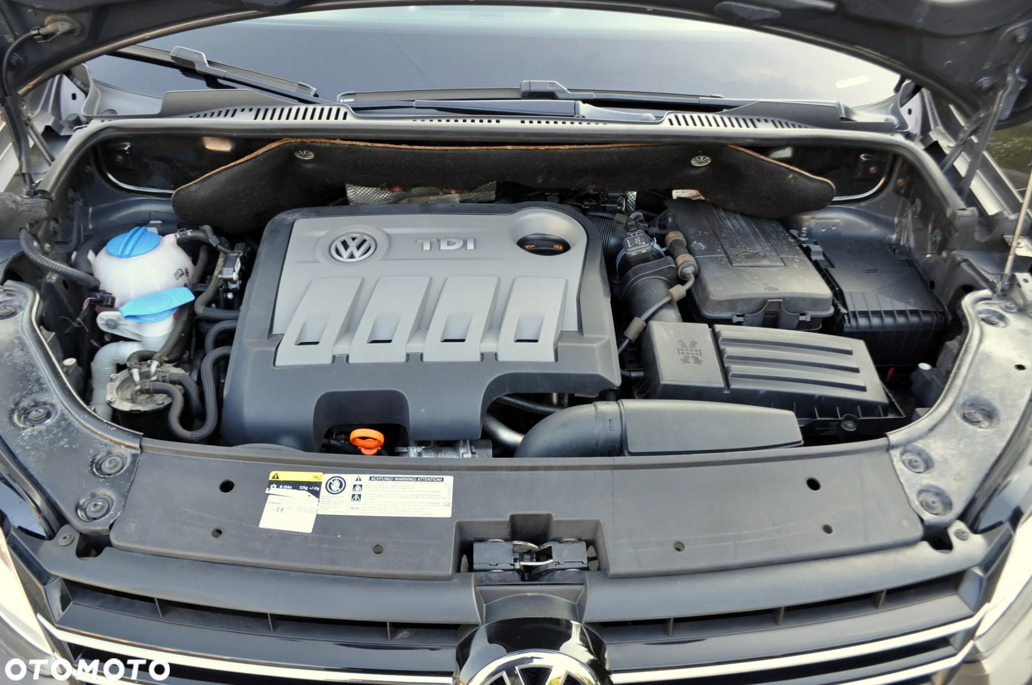 Volkswagen Touran - 38