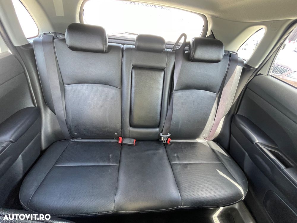 Mitsubishi ASX 1.6 DI-D 2WD Top - 23