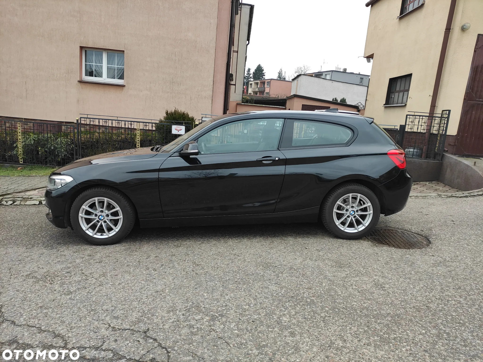 BMW Seria 1 118i Sport Line - 2