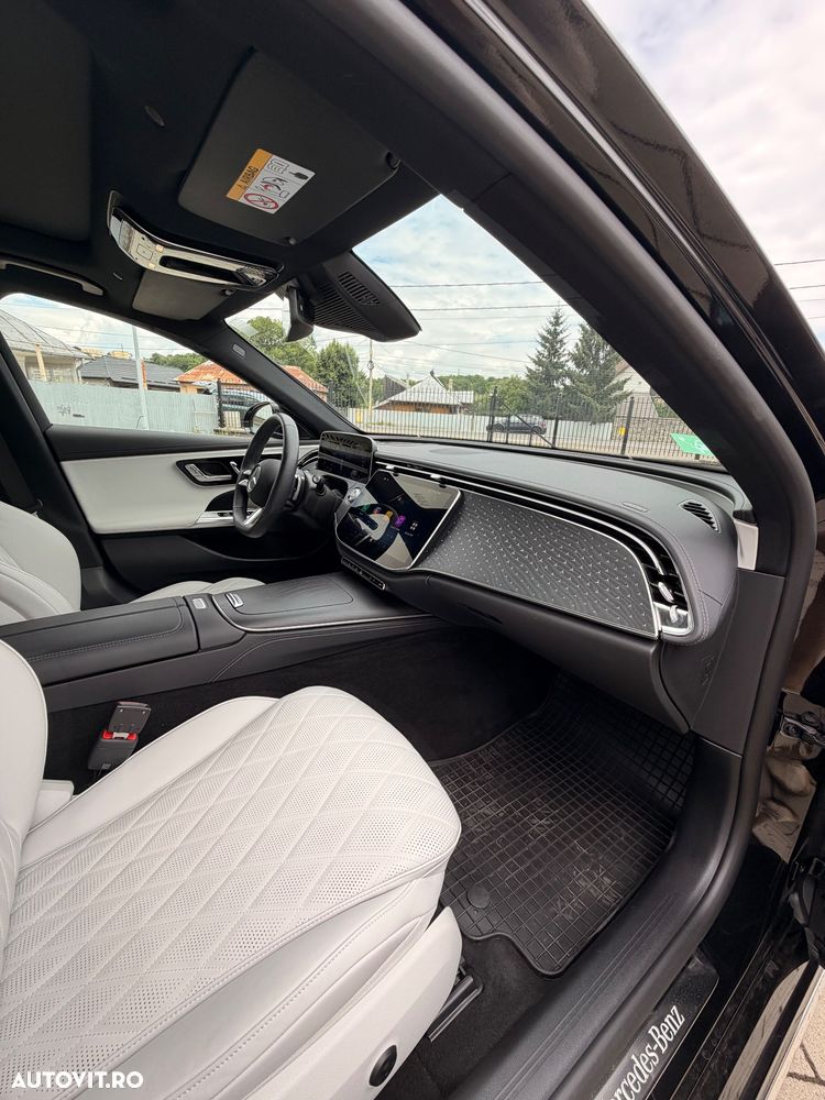 Mercedes-Benz E - 26