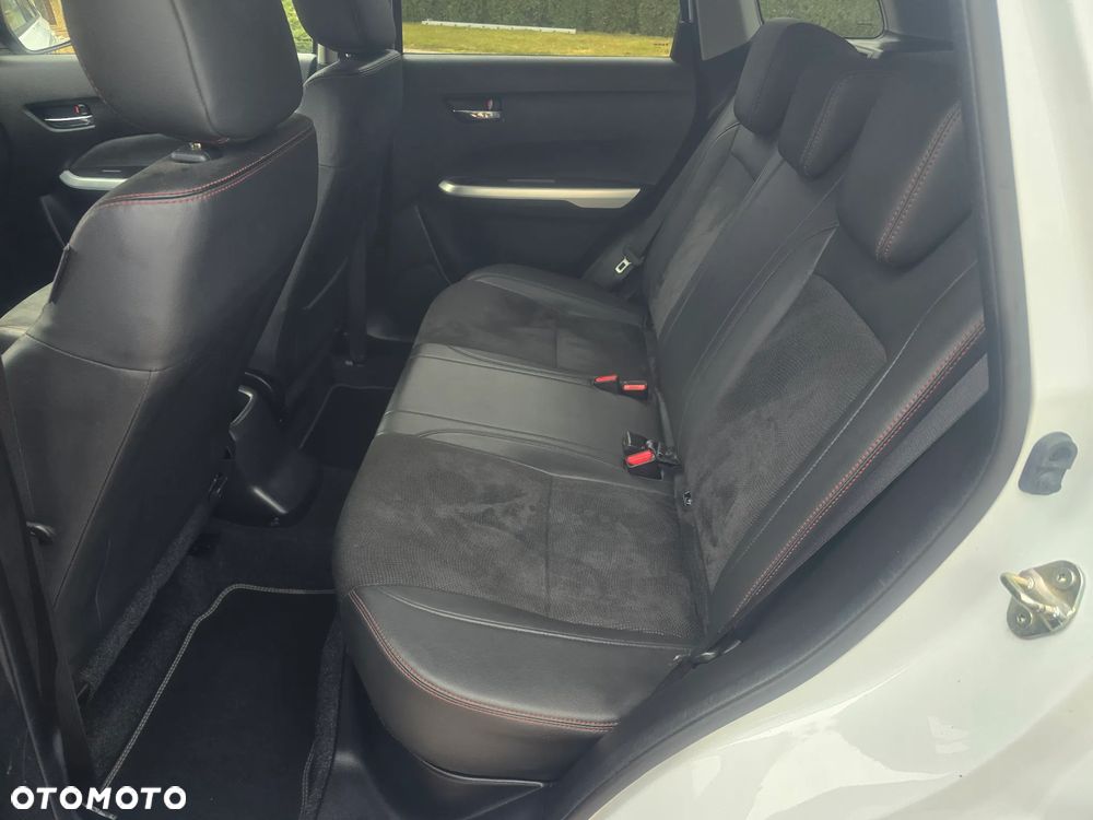 Suzuki Vitara 1.4 Boosterjet Premium 4WD - 22