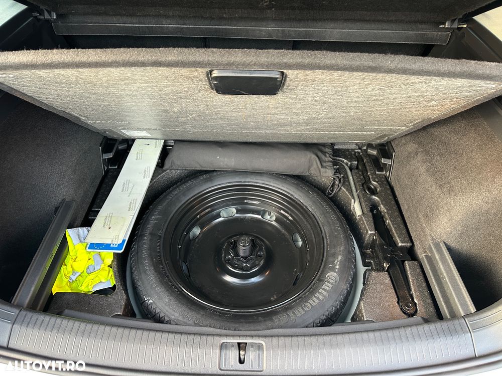 Volkswagen Tiguan 2.0 TDI SCR 4MOTION (BlueMotion Techn.) DSG Comfortline - 36