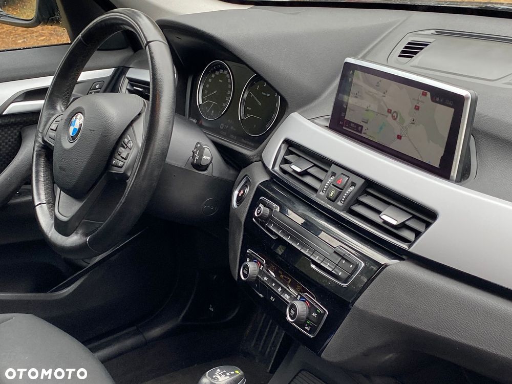 BMW X1 xDrive25e Business Edition - 15