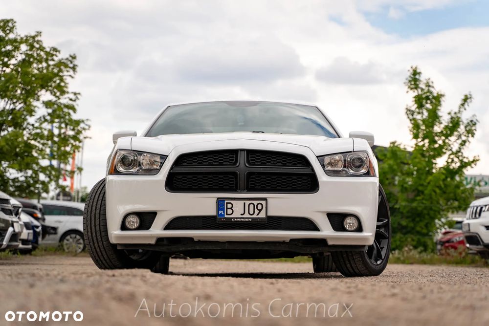 Dodge Charger - 3