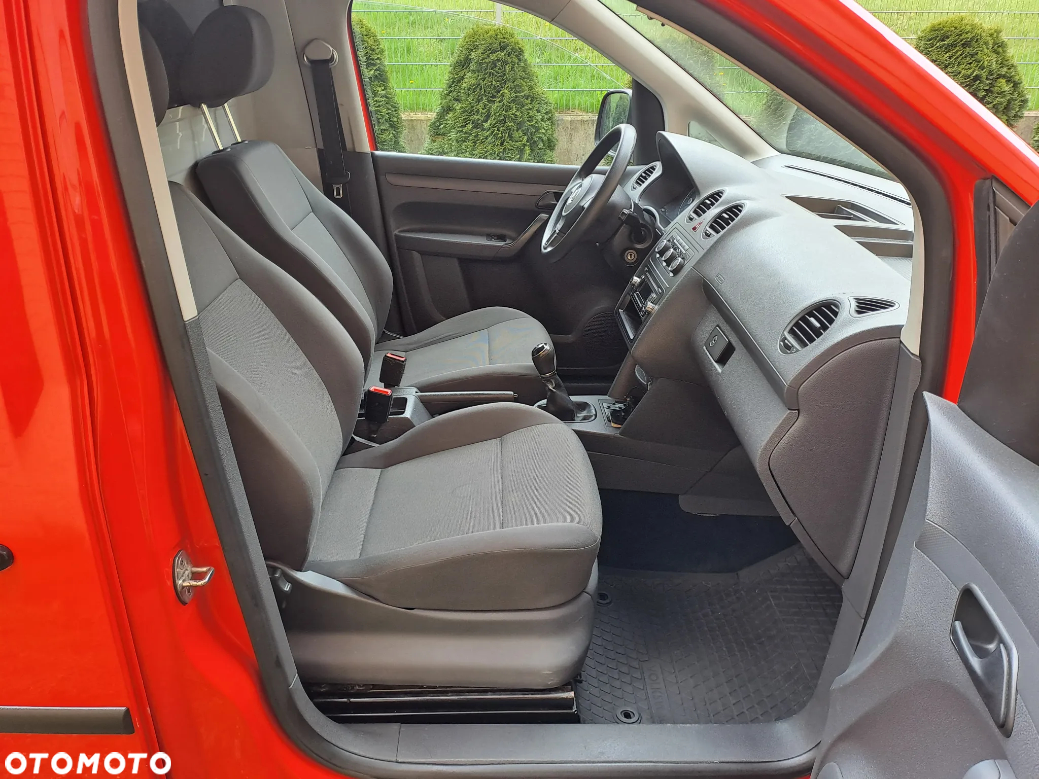 Volkswagen Caddy - 8