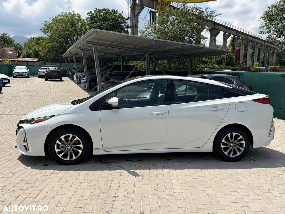 Toyota Prius - 9