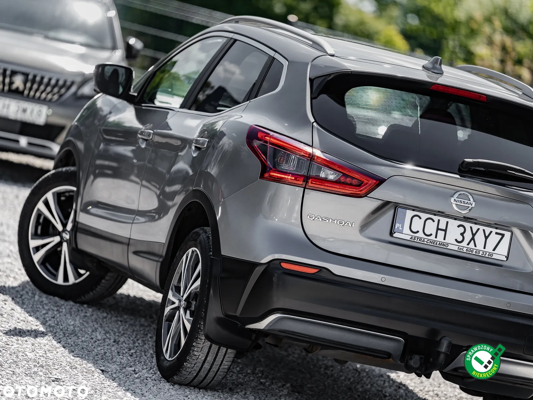 Nissan Qashqai 1.5 dCi DCT TEKNA - 6