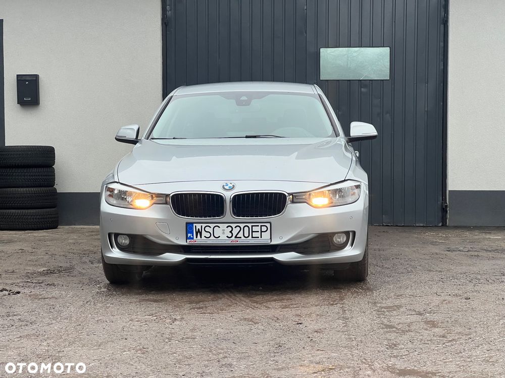 BMW Seria 3 318d Blue Performance Modern Line - 5