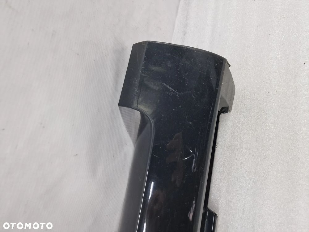 VW PASSAT B7 3AA 10- PRAWA LISTWA PROGOWA / NAKŁADKA PROGU , NR 3AA853092C / 3AA853856 , NR AUKCJI PR432 - 2