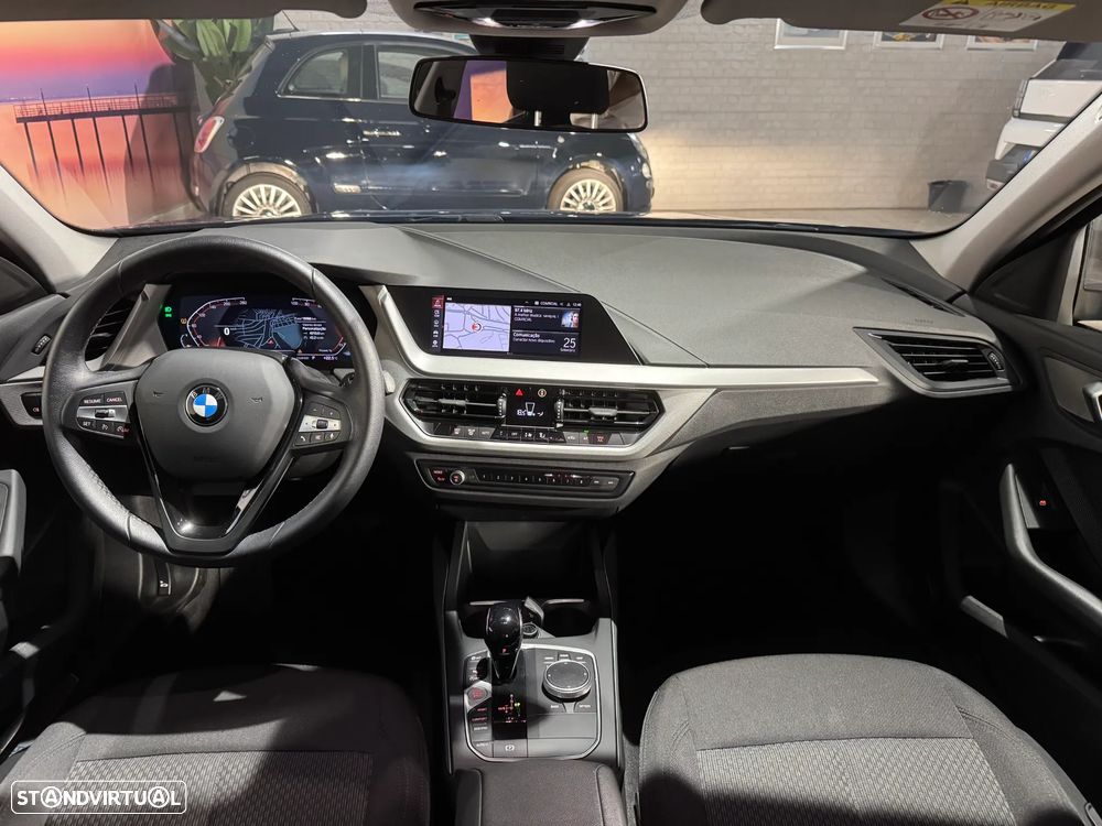 BMW 116 i Aut. - 25
