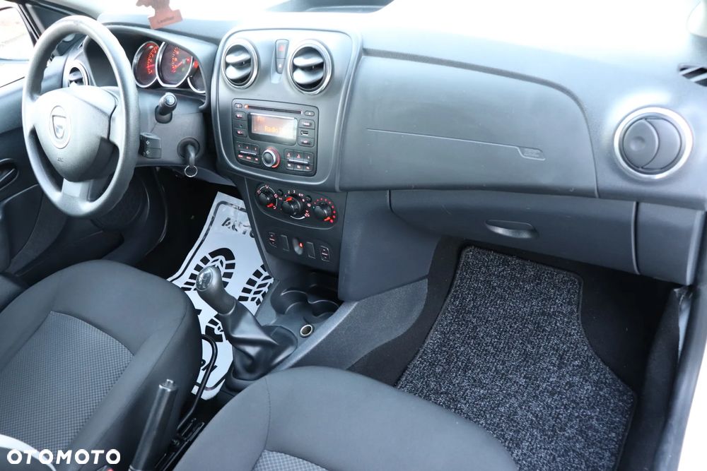 Dacia Sandero dCi 90 Laureate - 17