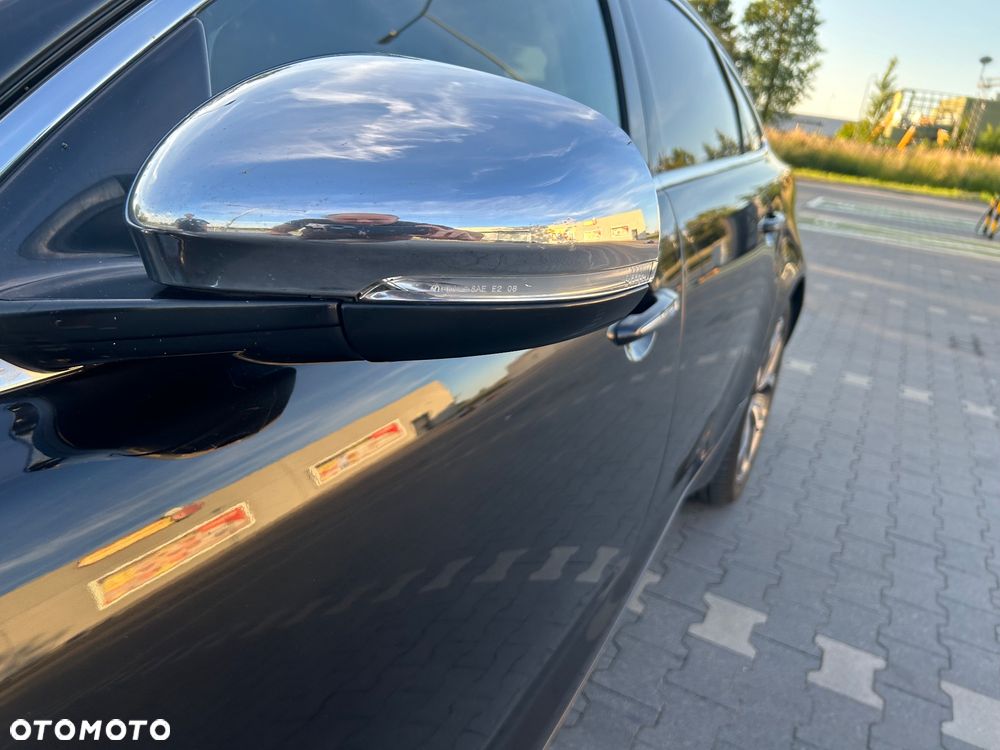 Jaguar XJ 5.0 V8 LWB Portfolio - 32