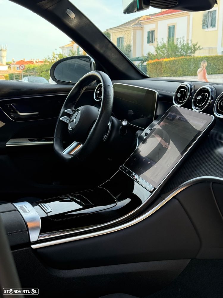 Mercedes-Benz GLC 220 d 4Matic 9G-TRONIC AMG Line Advanced — fotografia 33