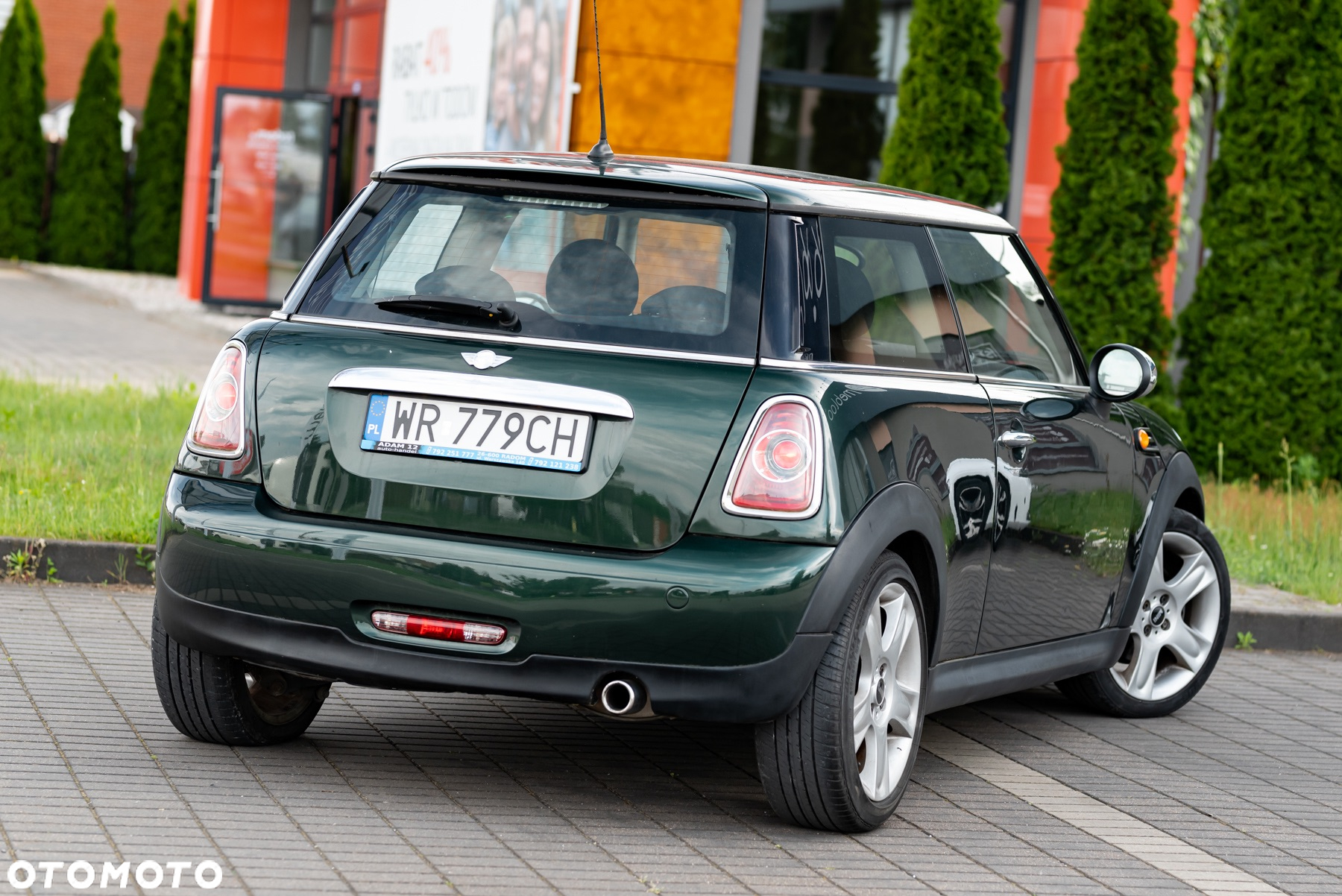 MINI ONE Standard - 7