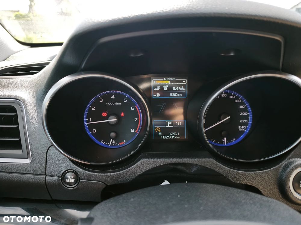 Subaru Legacy - 20