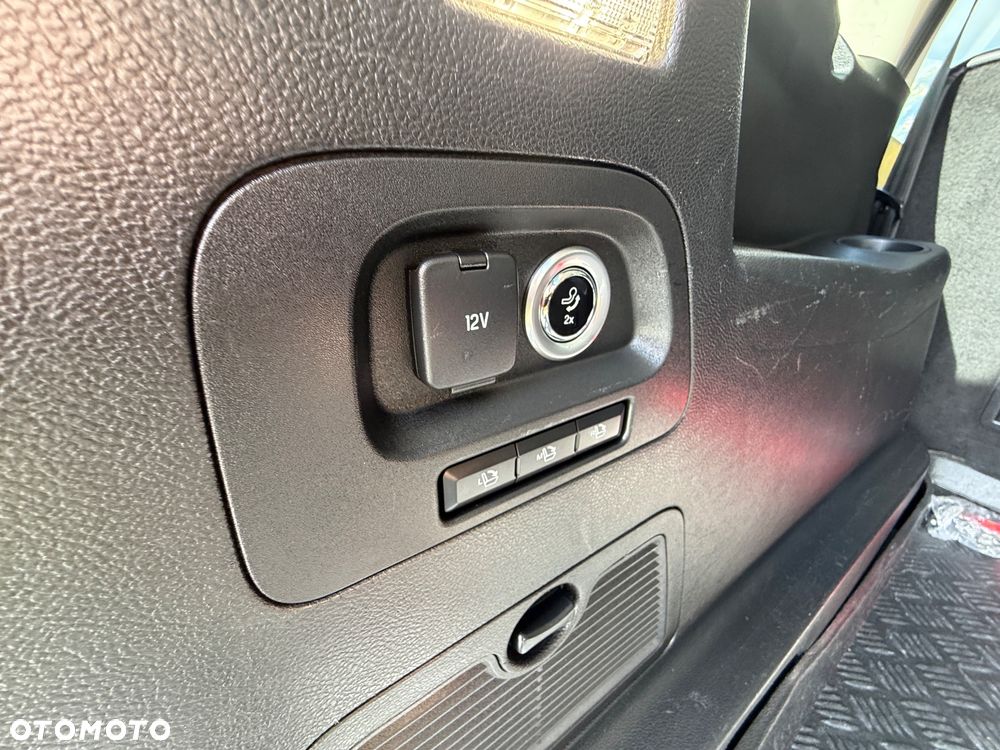 Ford S-Max 2.0 TDCi Allrad Titanium - 9