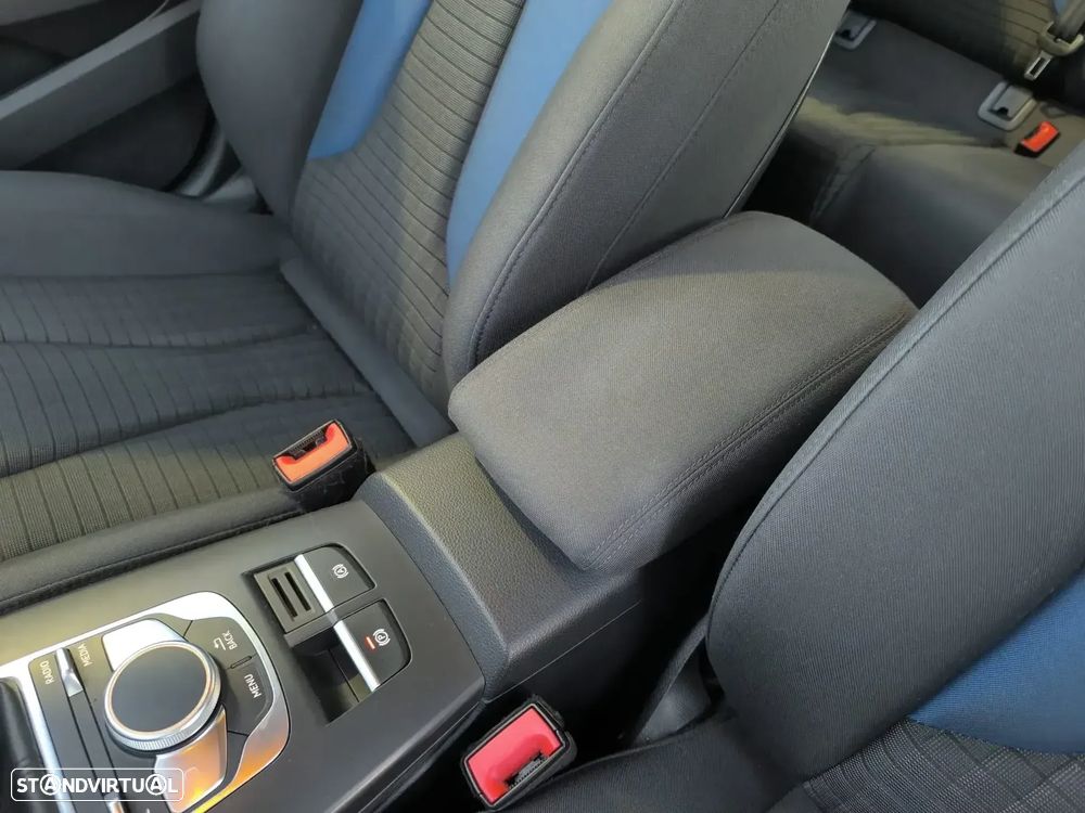 Audi A3 Sportback 1.0 TFSI - 42