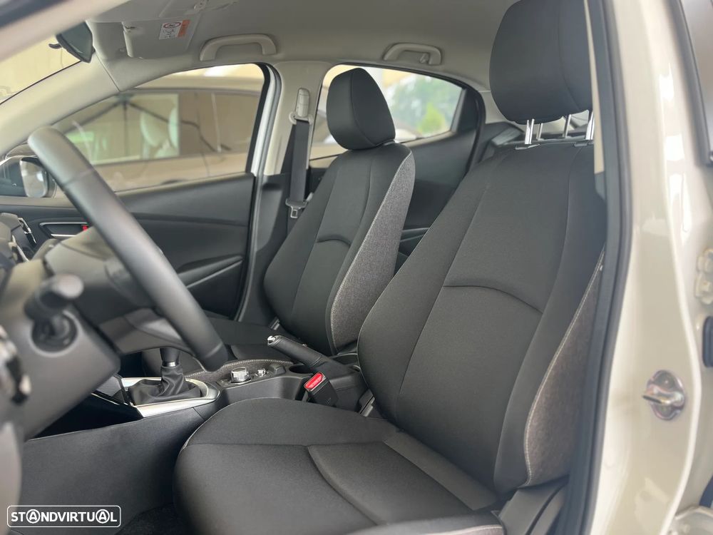 Mazda 2 1.5 Skyactiv-G Centre-Line - 13