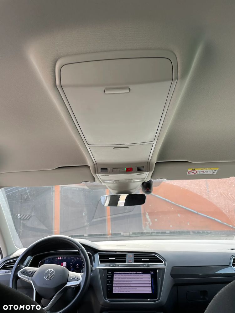 Volkswagen Tiguan 2.0 TDI SCR 4Mot Elegance DSG - 28