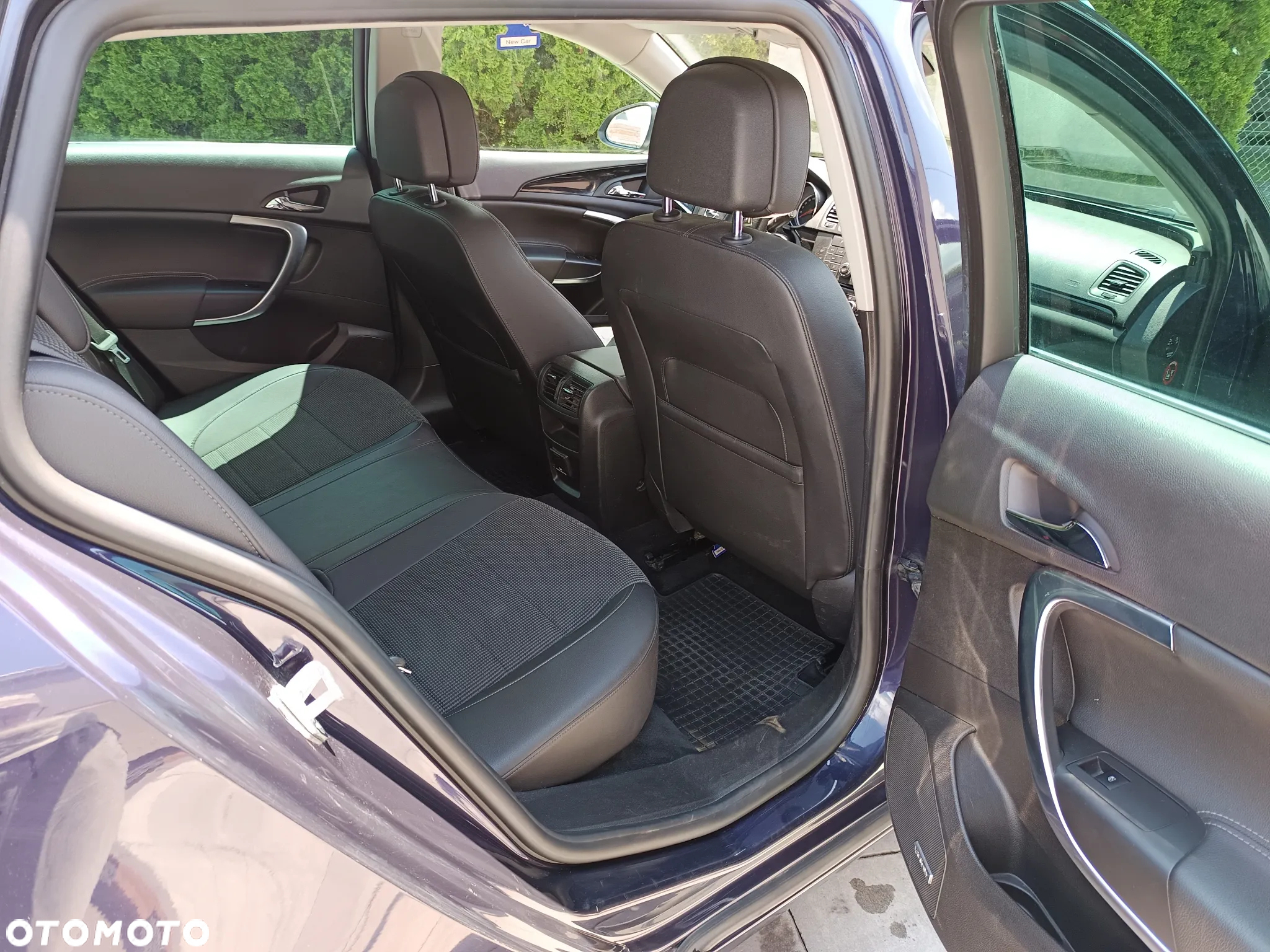 Opel Insignia 2.0 CDTI Cosmo - 11