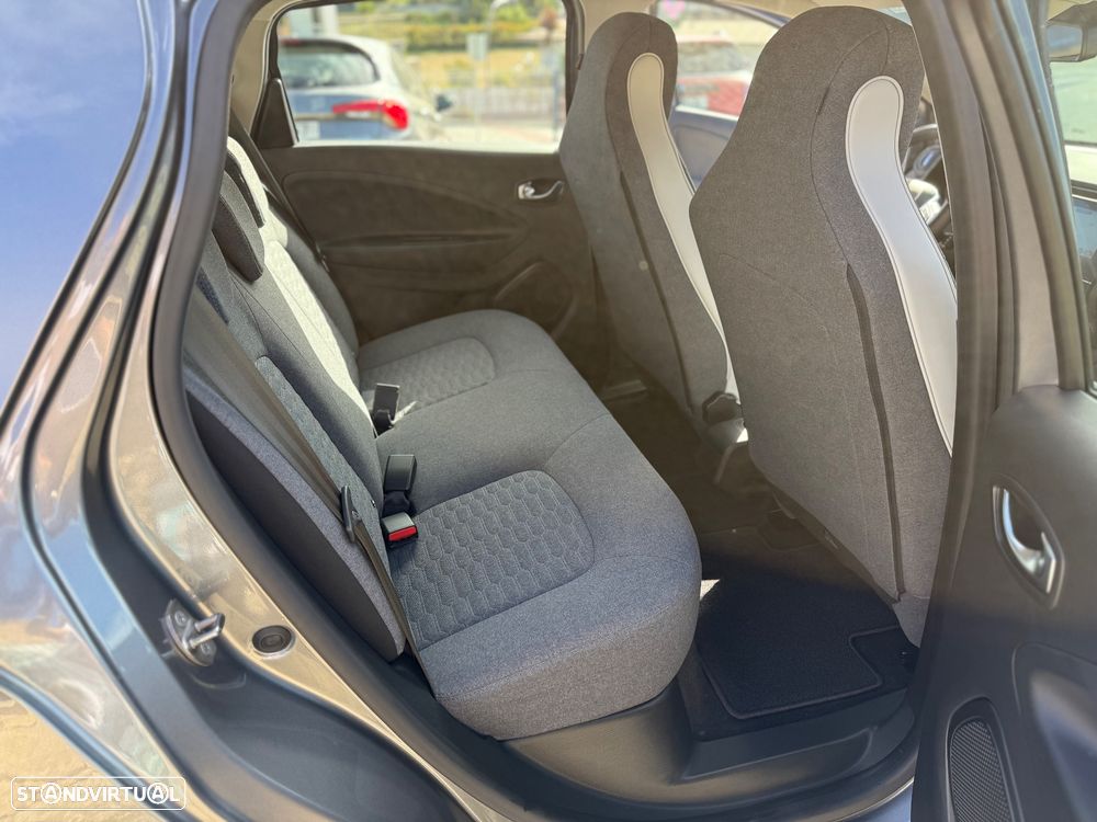 Renault Zoe (c/ Bateria) E-Tech EV50 Equilibre - 10