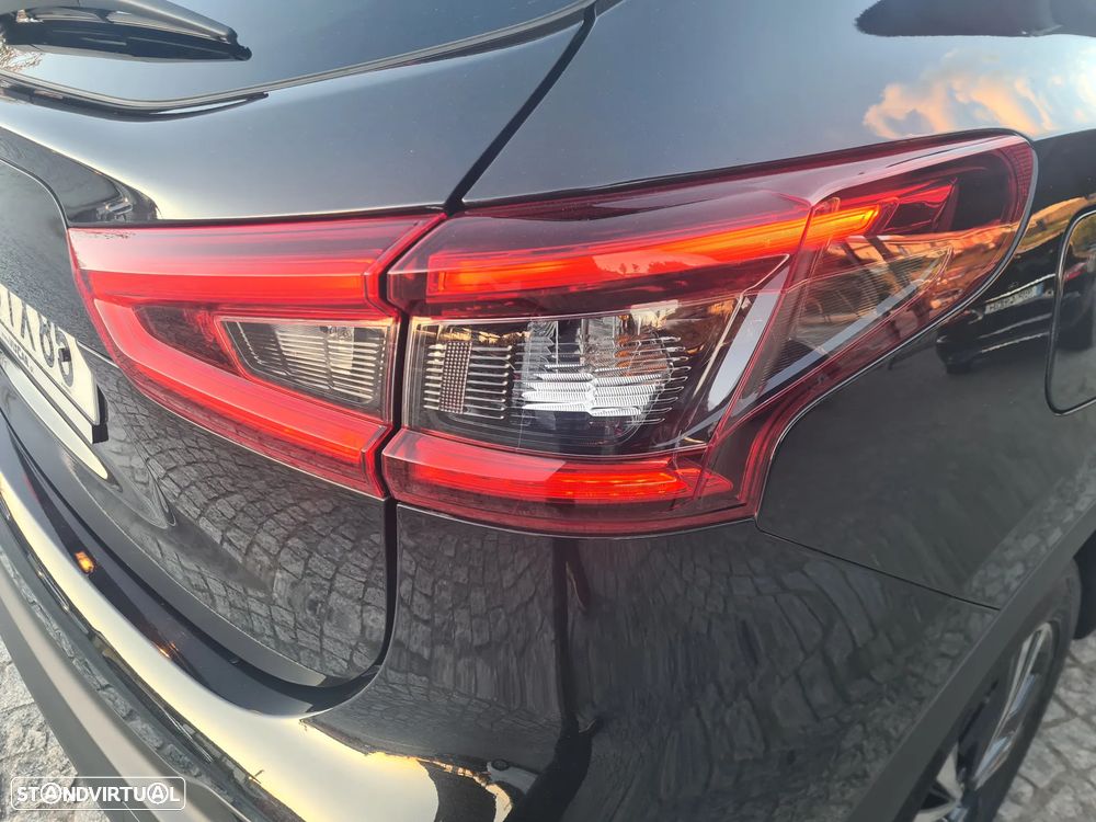 Nissan Qashqai 1.2 DIG-T N-Connecta - 14