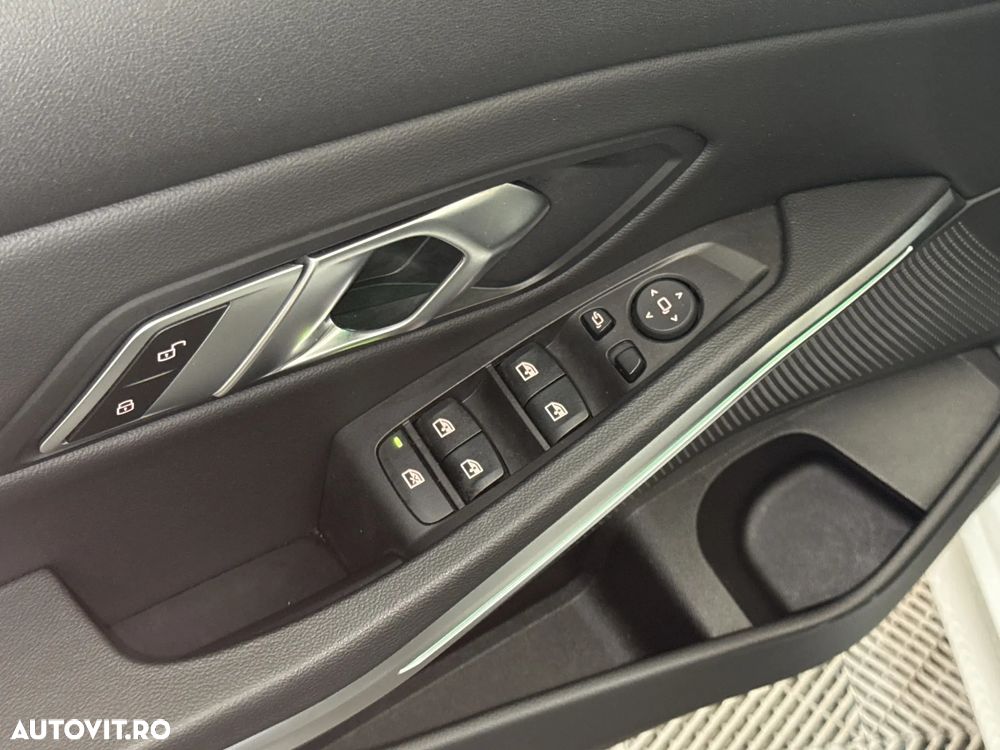 BMW Seria 3 320d xDrive Sport-Aut. Luxury Line - 15