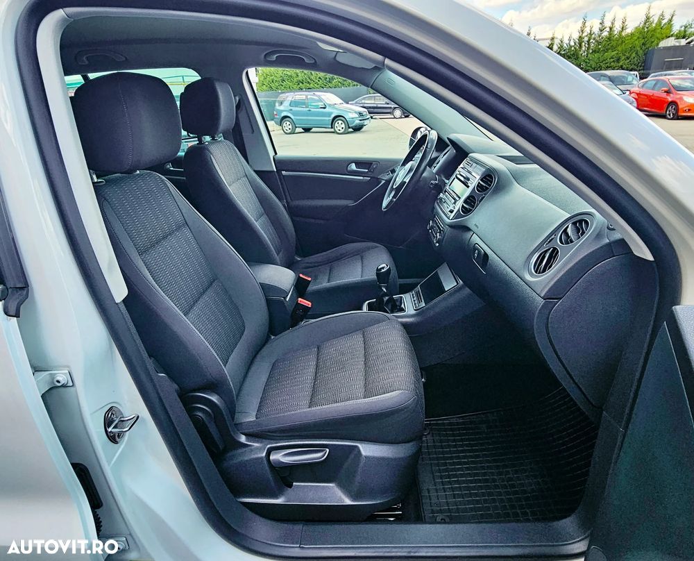 Volkswagen Tiguan - 14