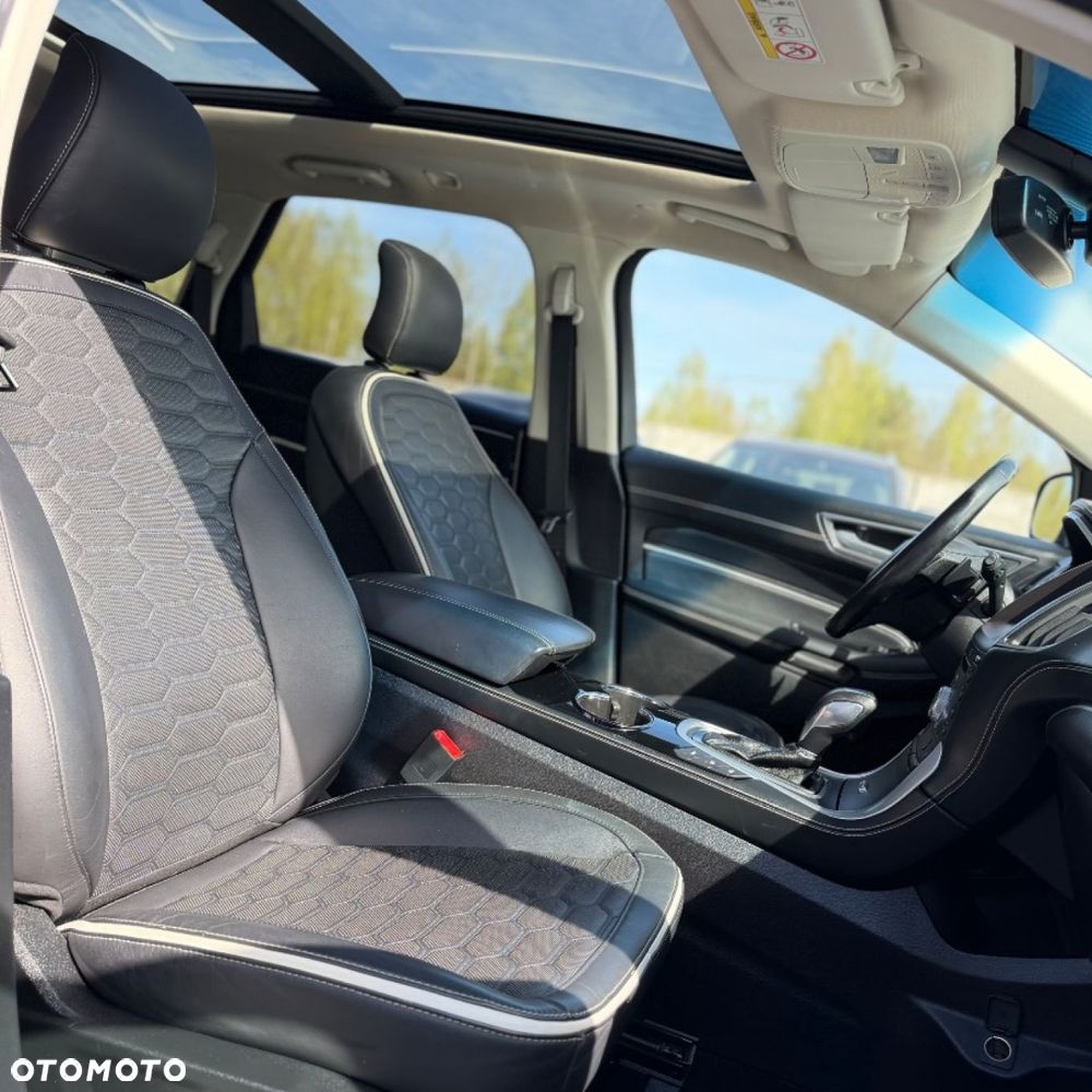 Ford Edge - 33