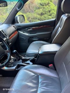 Toyota Land Cruiser 3.0 D Luna Comfort - 2