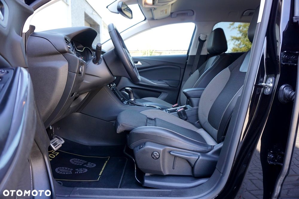 Opel Grandland X 1.6 T Ultimate S&S - 23