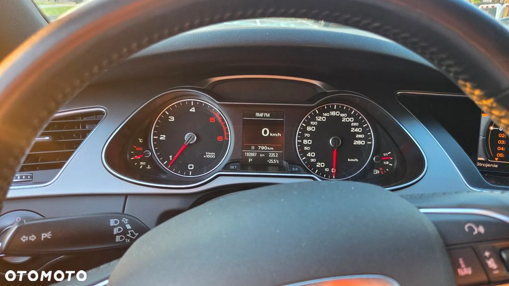Audi A4 Avant - 6