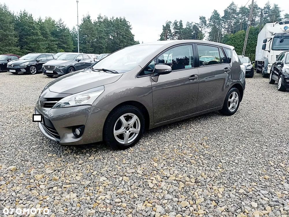 Toyota Verso 1.6 Sprint EU6 - 2
