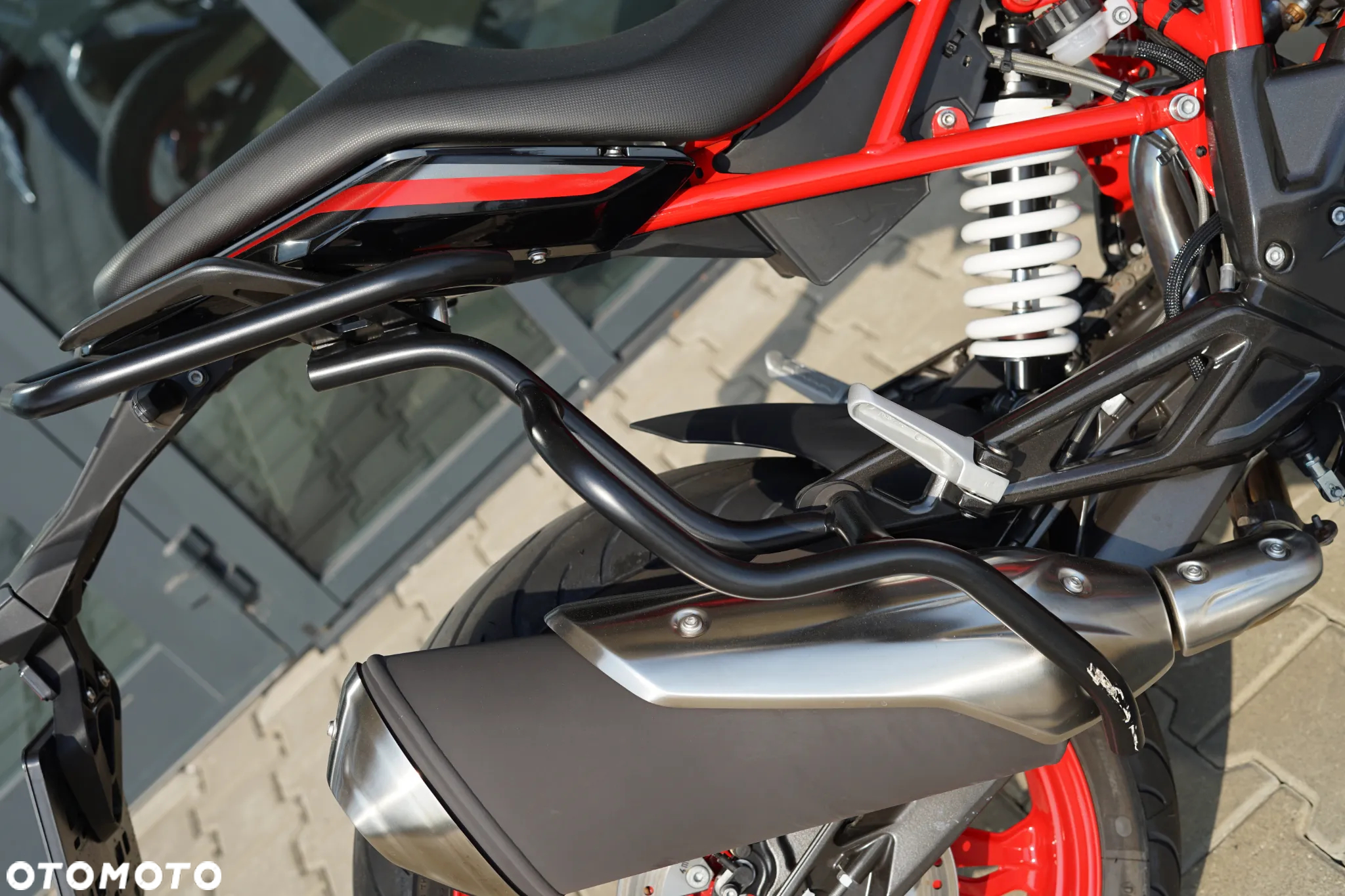 BMW G - 11