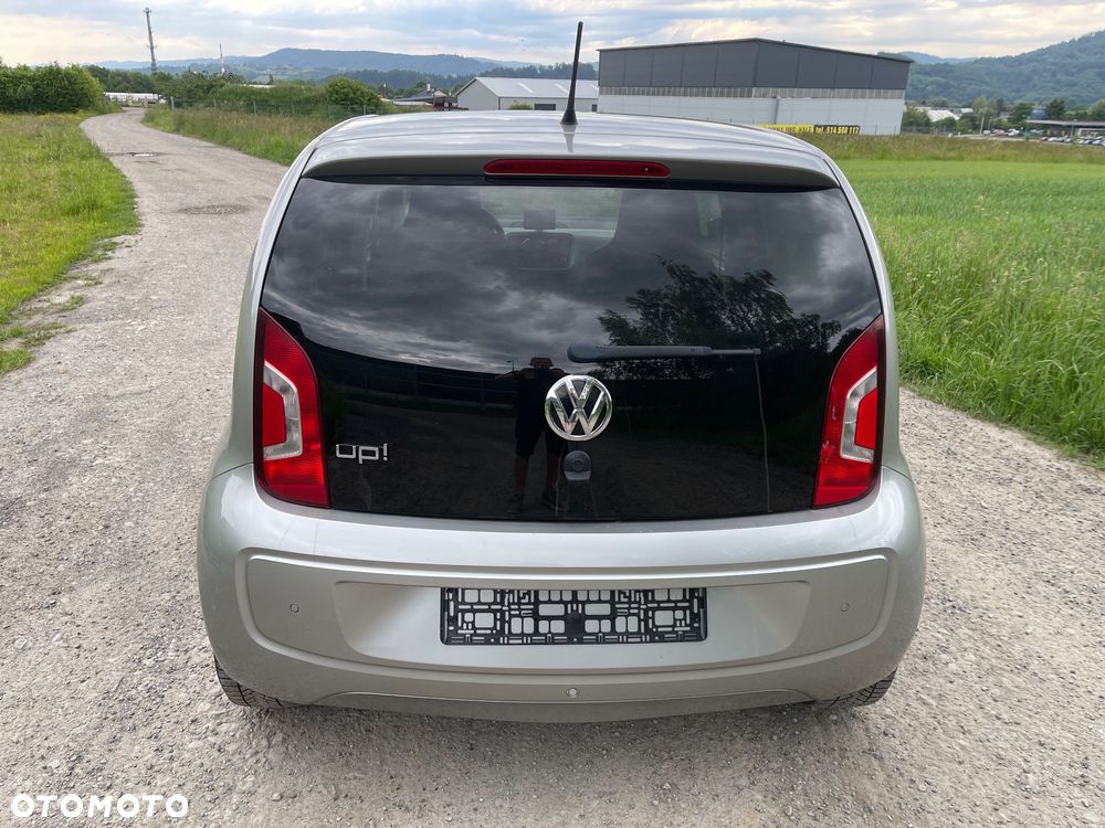 Volkswagen up! high - 4