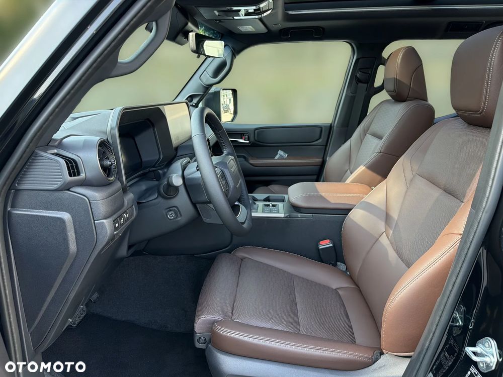 Toyota Land Cruiser LC 2.8 D-4D mHEV Executive - 12