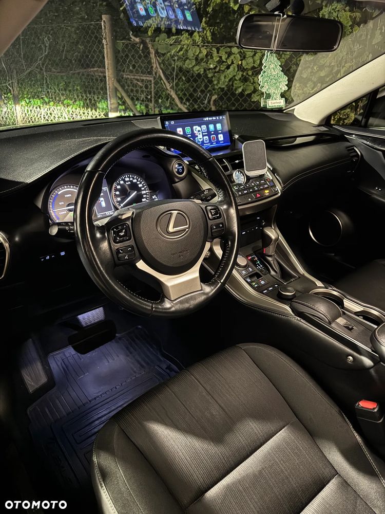 Lexus NX - 15