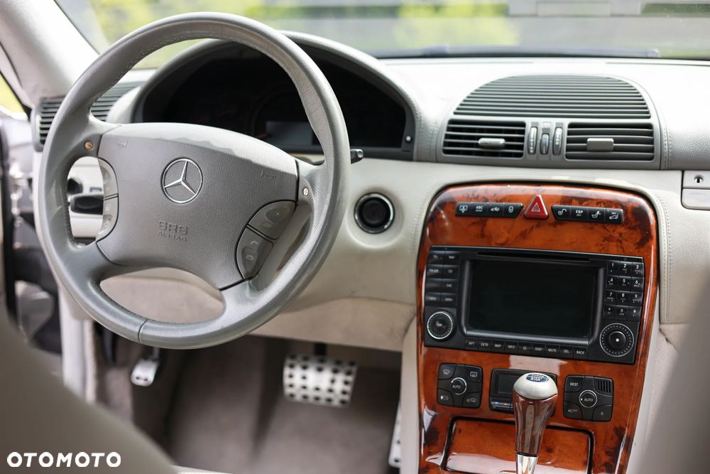 Mercedes-Benz CL 55 AMG - 7
