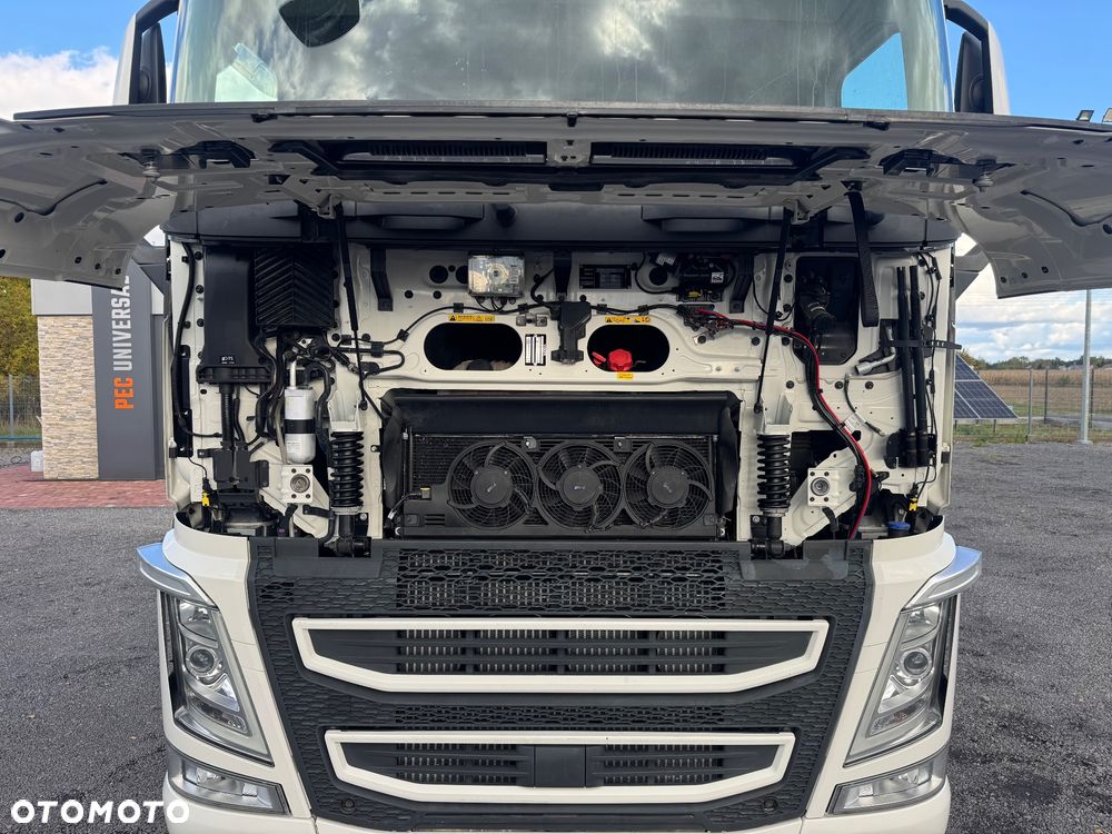 Volvo FH 500 / Euro 6 / Automat / Full Spoiler / I COOL Park / Lodówka / Import France - 18