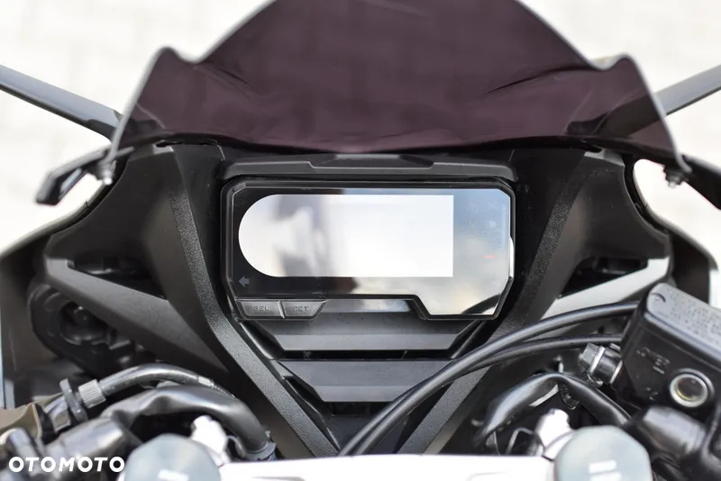 Honda CBR - 31