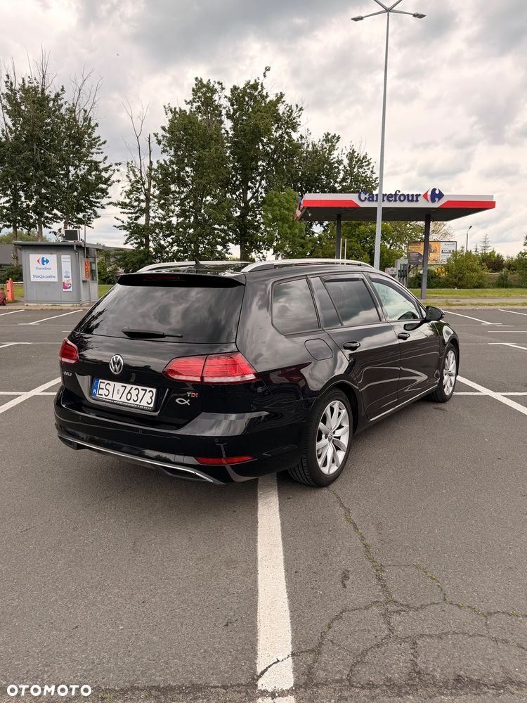 Volkswagen Golf - 5