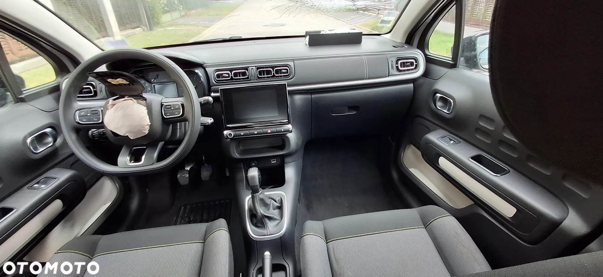 Citroën C3 1.2 PureTech C-Series - 11