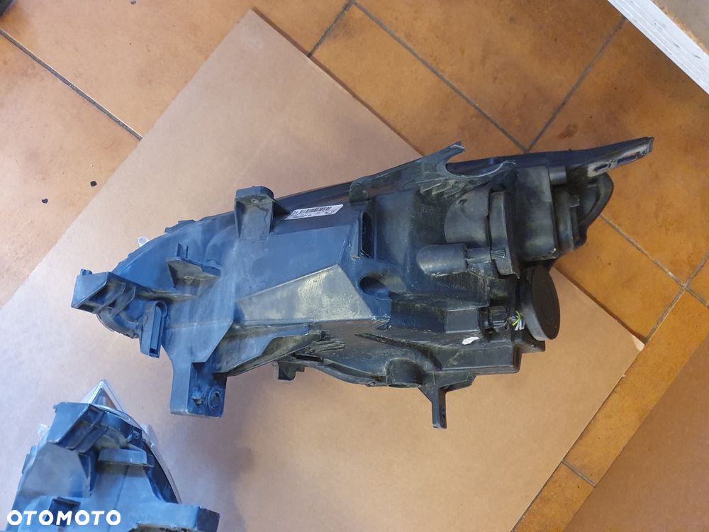 REFLEKTOR L/P PEUGEOT PARTNER III 3 EUROPA - 8