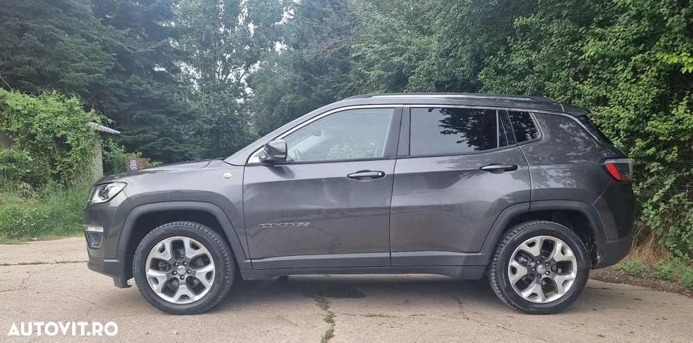 Jeep Compass 2.0 M-Jet 4x4 AT Longitude - 9