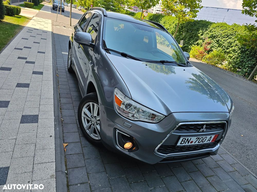 Mitsubishi ASX 2.2 DI-D 4WD Automatik Instyle - 2
