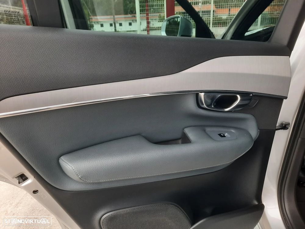 Volvo XC 90 T8 AWD Recharge Geartronic Inscription - 38