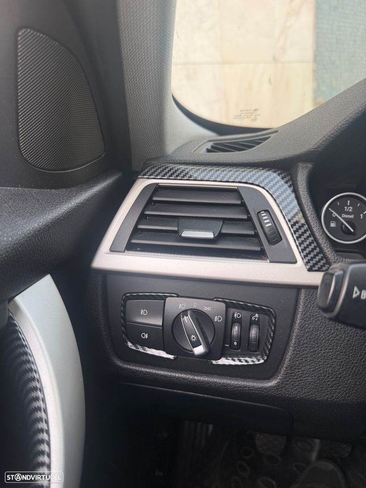 BMW 318 d Blue Performance Sport Line - 2