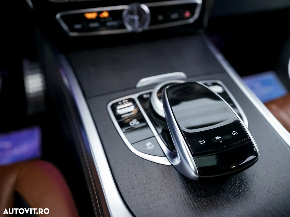 Mercedes-Benz G 400 d AMG MANUFAKTUR - 27