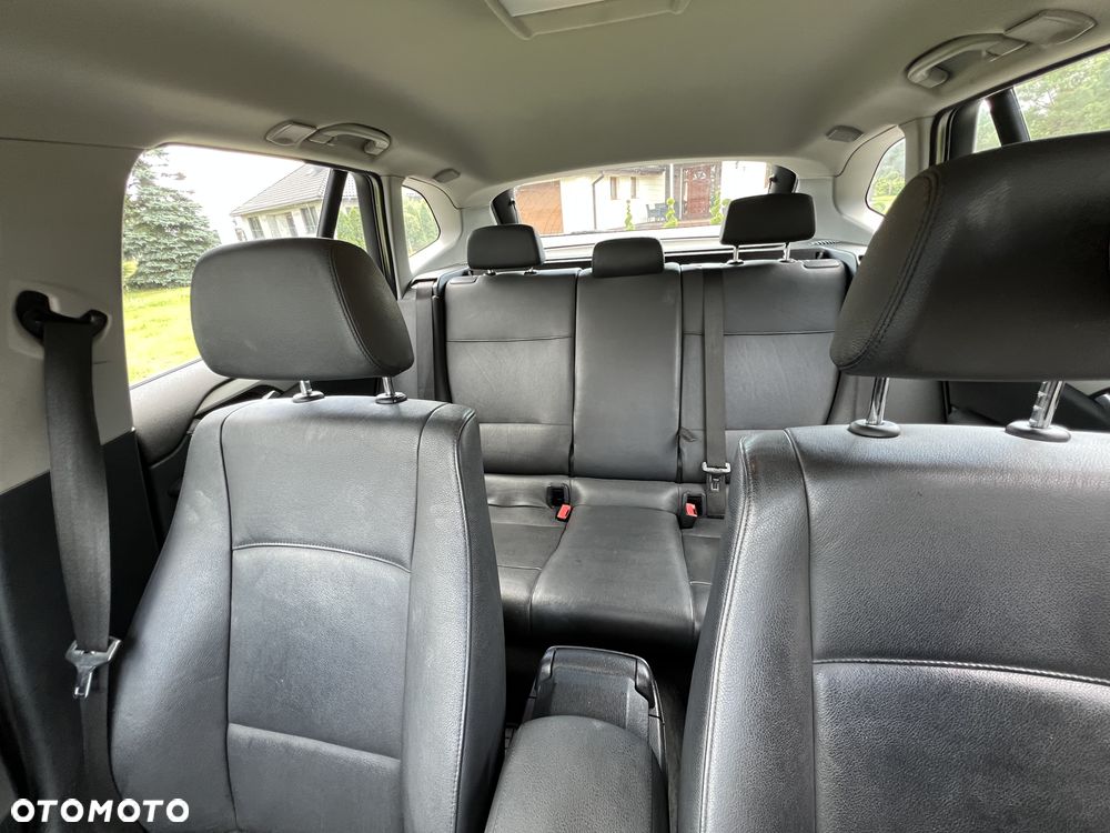 BMW X1 sDrive18d - 13