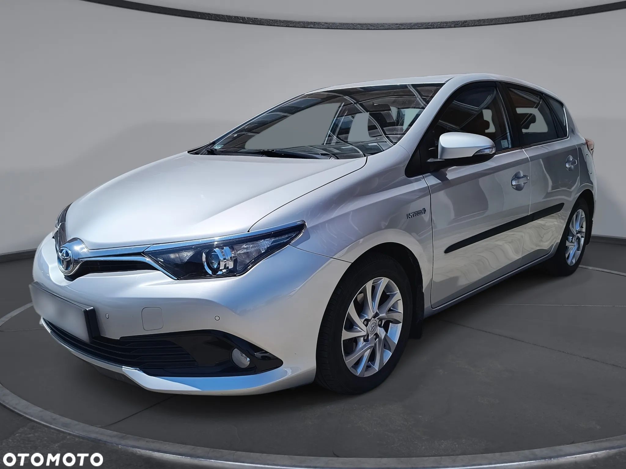 Toyota Auris Hybrid 135 Comfort - 1